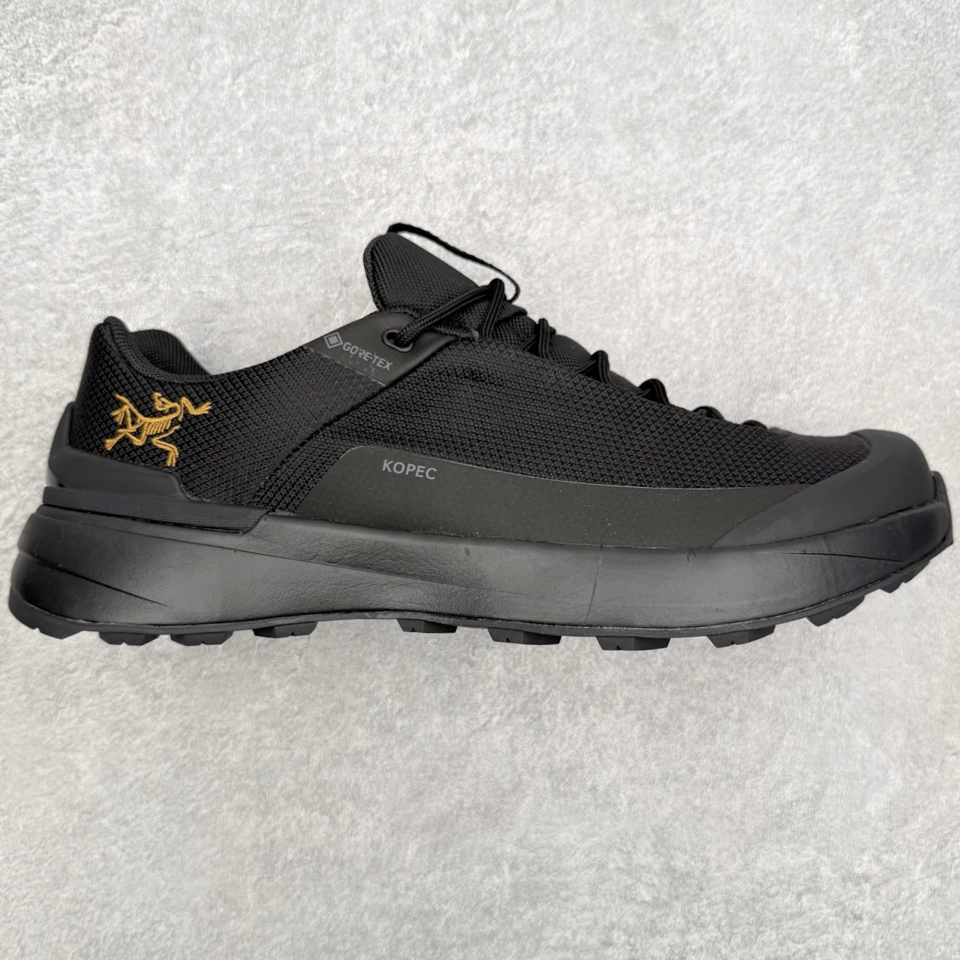 Arcteryx Kopec GTX 始祖鸟户外防水透气低帮徒步登山鞋 Arcteryx中文名始祖鸟，加