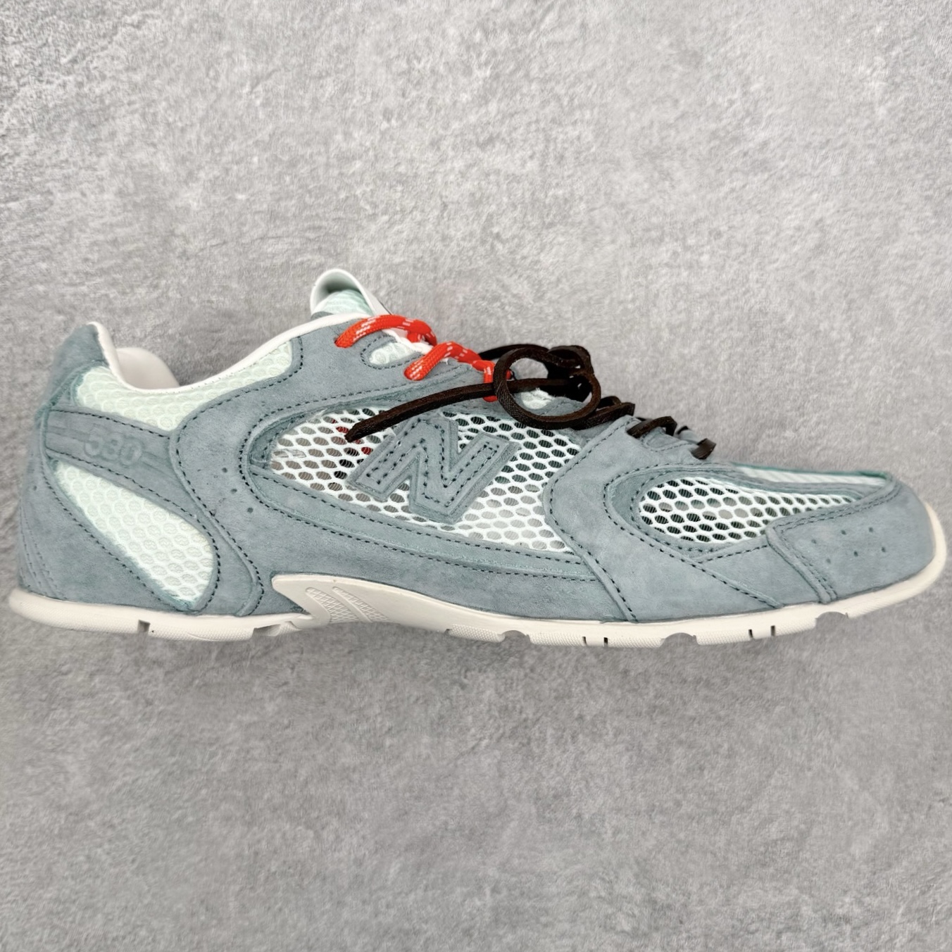 MiuMiu x New Balance NB530 SL 缪缪联名系列低帮经典复古休闲运动鞋 近几年运