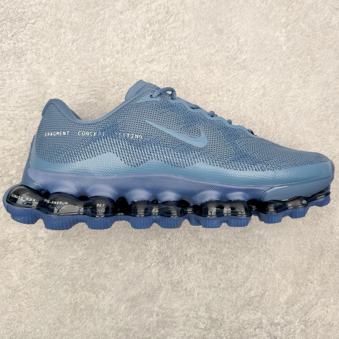 NK AIR LIQUID MAX 2026S 毒箭蛙新款气垫跑步鞋 Liquid Max 传承四十年 
