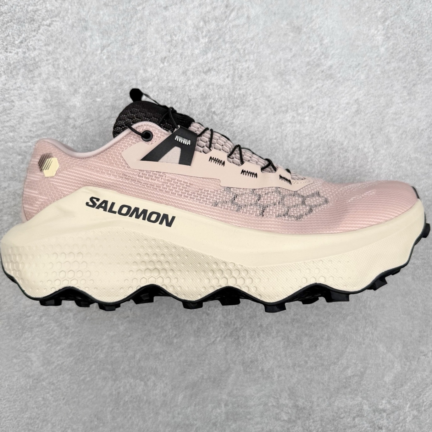 SALOMON萨洛蒙 ULTRA GLIDE 4 减震轻便透气舒适全地形 越野跑鞋 SALOMON诞生于