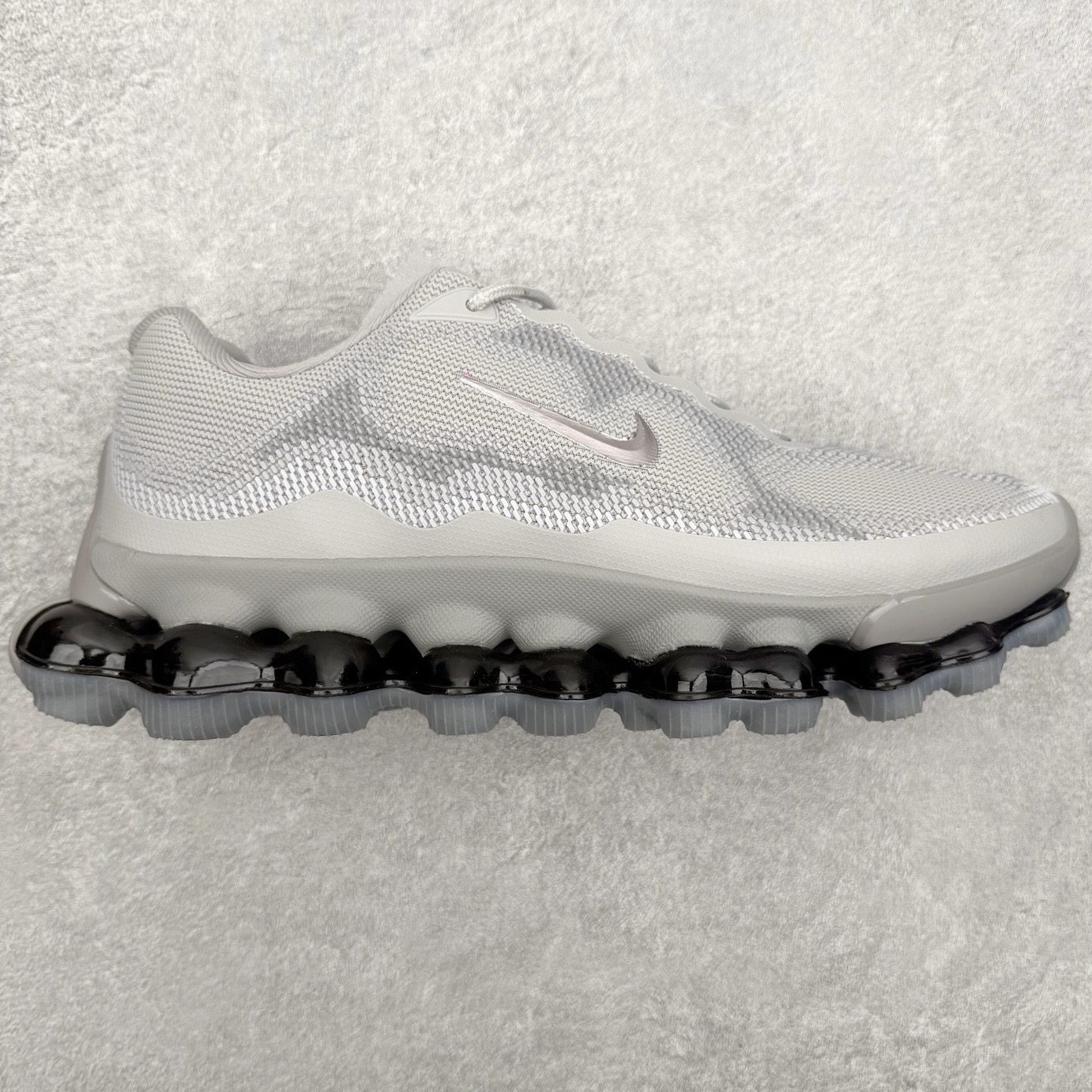 NK AIR LIQUID MAX 2026S 毒箭蛙新款气垫跑步鞋 Liquid Max 传承四十年 