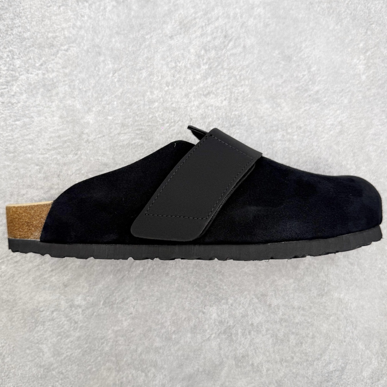 ＃GD广顶 Birkenstock Roma 勃肯绒面金属针扣软木底包头拖鞋 牛皮绒面革质地柔软 搭配可