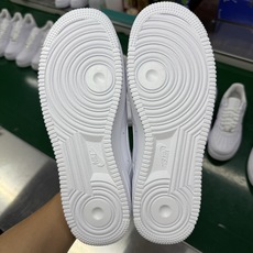 #SF外贸特供 Supreme x NK AIR Force 1 Low 空军一号联名 白红 CU922 #SF外贸特供 Supreme x NK AIR Force 1 Low 空军一号联名 白红 CU922