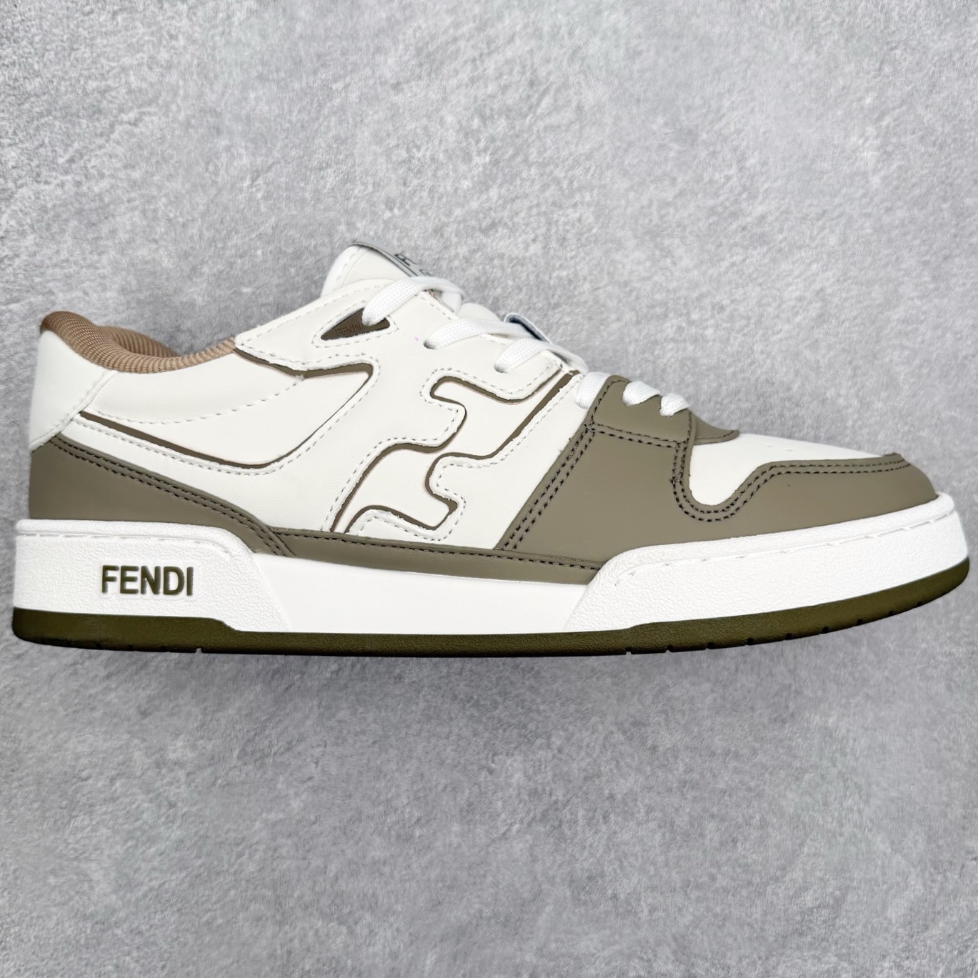 ＃TG FENDI 芬迪 Match sneaters低帮运动鞋 独家定制 选用优质材料，精细制作。经典