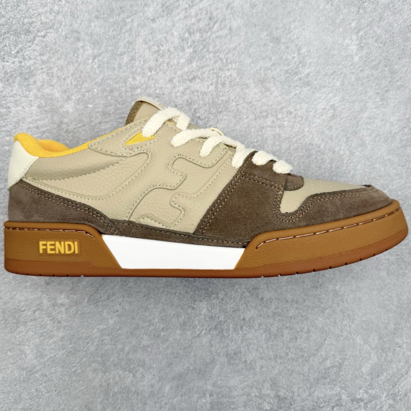 ＃TG FENDI 芬迪 Match sneaters低帮运动鞋 独家定制 选用优质材料，精细制作。经典