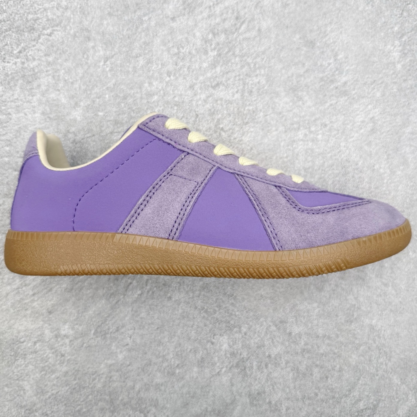 ＃TG Maison Margiela Calfskin Replica 马吉拉复古低帮时尚德训鞋 上万