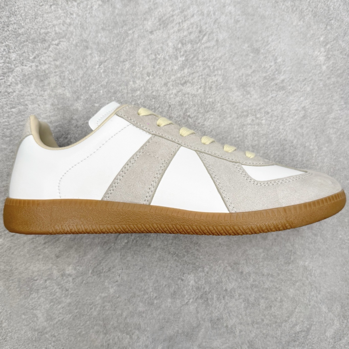 ＃TG Maison Margiela Calfskin Replica 马吉拉复古低帮时尚德训鞋 上万