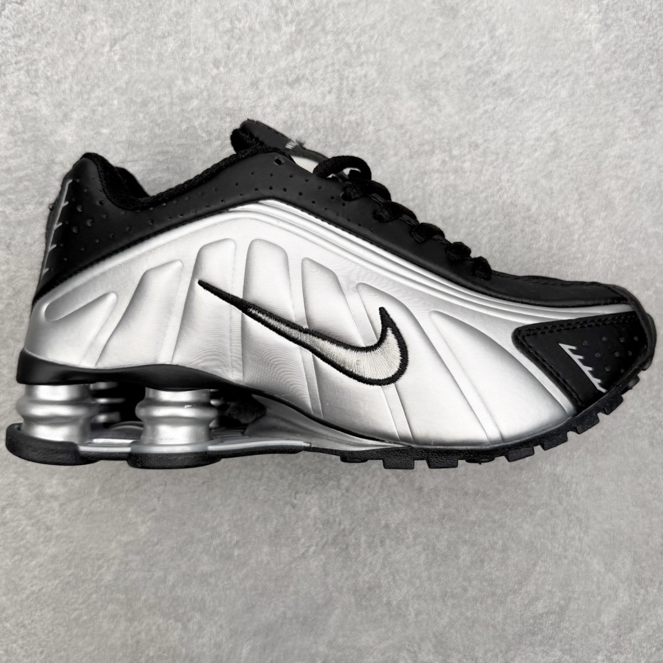 NK Shox R4 Sail Crimson 舒适耐磨透气支撑 低帮 休闲跑步鞋 实拍调校N版已经零色
