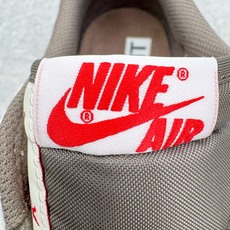 #GX纯原 Travis Scott x Air Jordan AJ1 Low OG SP TS联名倒钩 #GX纯原 Travis Scott x Air Jordan AJ1 Low OG SP TS联名倒钩