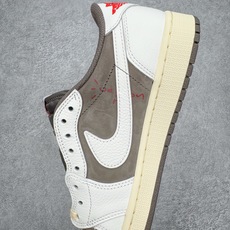 #GX纯原 Travis Scott x Air Jordan AJ1 Low OG SP TS联名倒钩 #GX纯原 Travis Scott x Air Jordan AJ1 Low OG SP TS联名倒钩