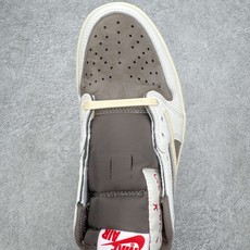 #GX纯原 Travis Scott x Air Jordan AJ1 Low OG SP TS联名倒钩 #GX纯原 Travis Scott x Air Jordan AJ1 Low OG SP TS联名倒钩