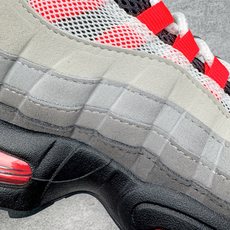 #SF外贸特供 NK Air Max 95 OG 舒适百搭耐磨低帮气垫休闲跑步鞋 男女同款 灰黑红 HM #SF外贸特供 NK Air Max 95 OG 舒适百搭耐磨低帮气垫休闲跑步鞋 男女同款 灰黑红 HM