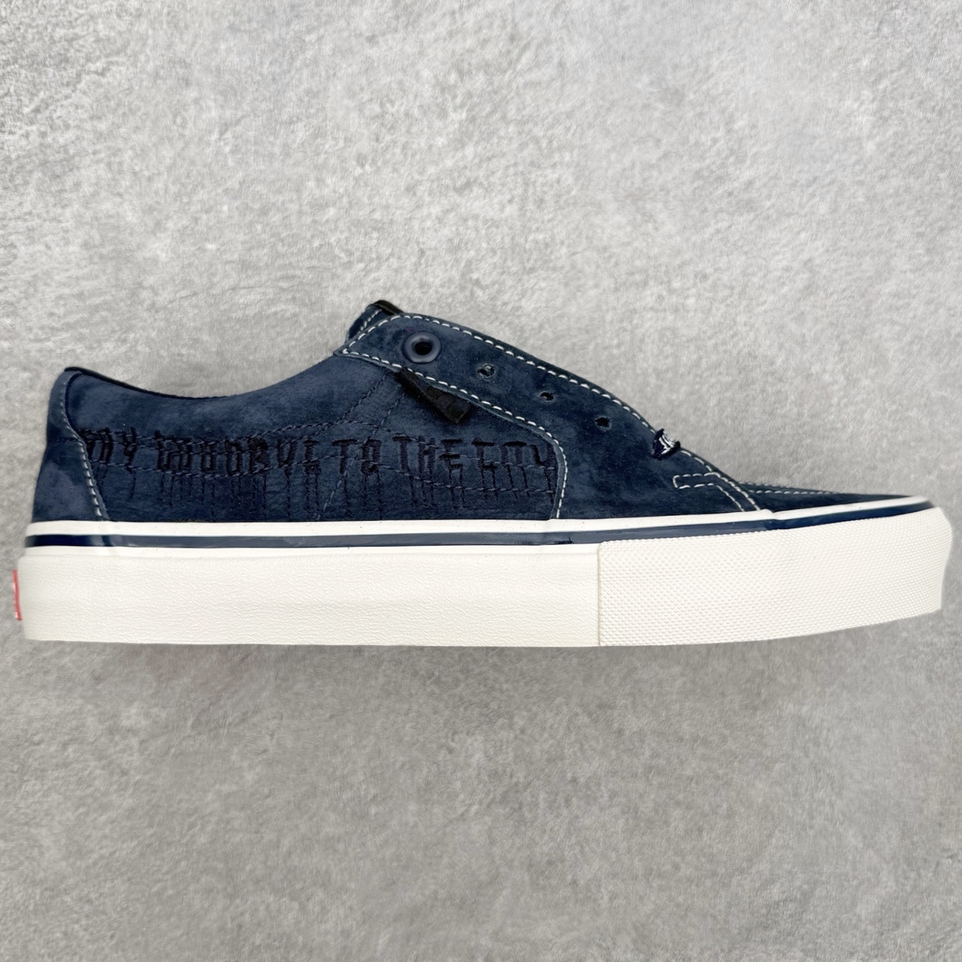 CIVILIST BERLIN x Vans Sk8-Low柏林街头文化碰撞Vans经典滑板基因，以「S