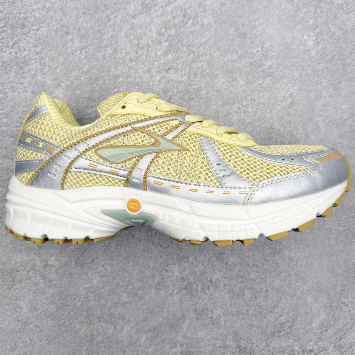 Brooks布鲁克斯 Adrenaline GTS 10 舒适贴合 跑步鞋 男女同款 Brooks 四大