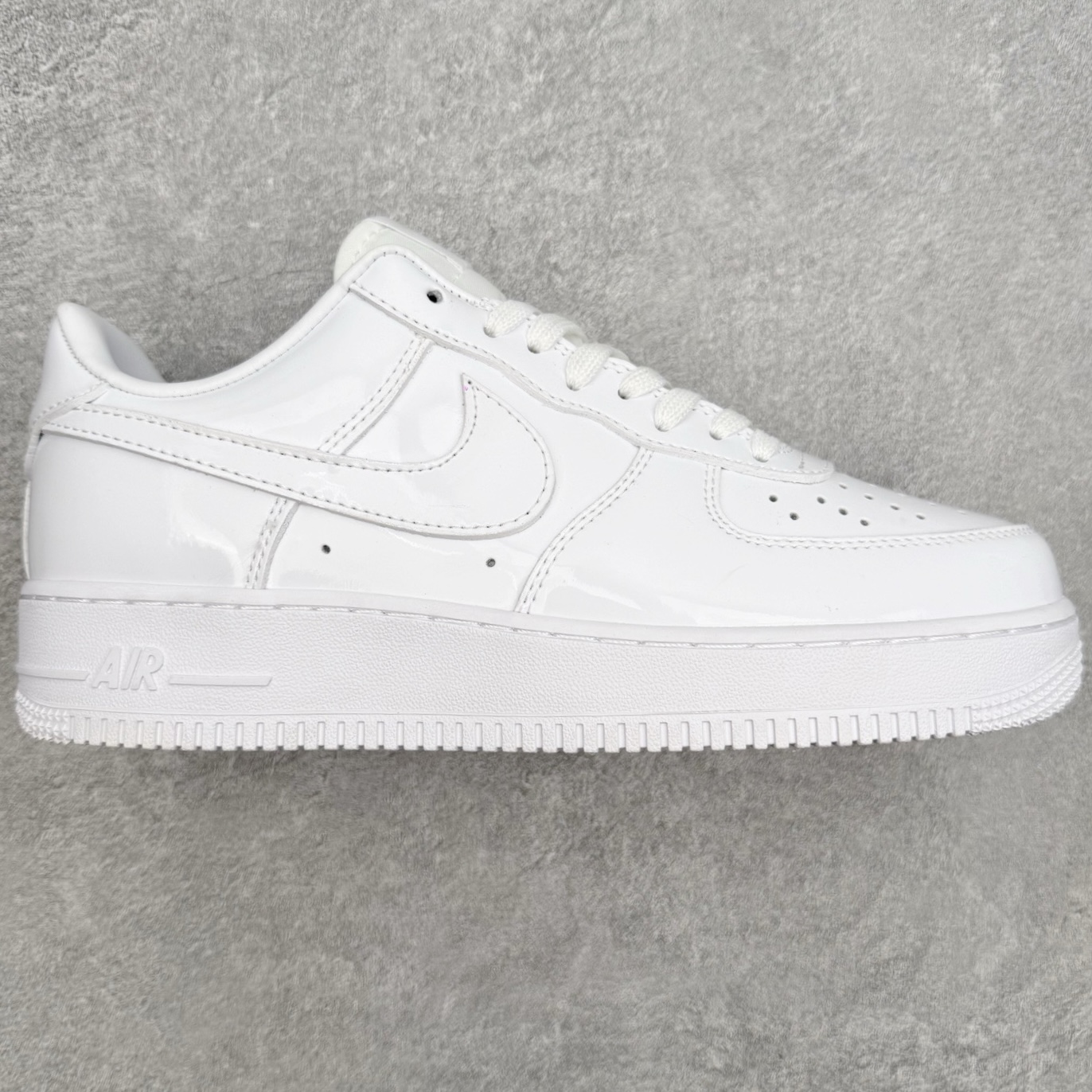 NK Air Force 1´07 Low Patent Pack 空军一号低帮百搭休闲运动板鞋 IV2