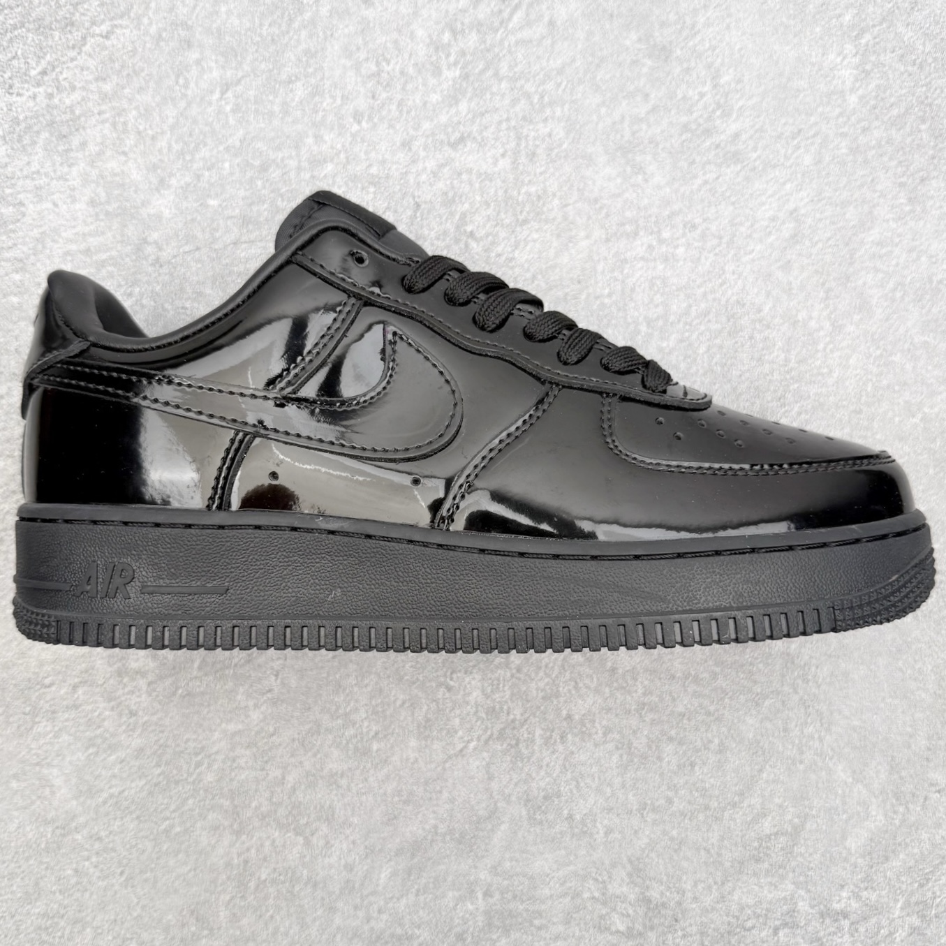 NK Air Force 1´07 Low Patent Pack 空军一号低帮百搭休闲运动板鞋 IV2