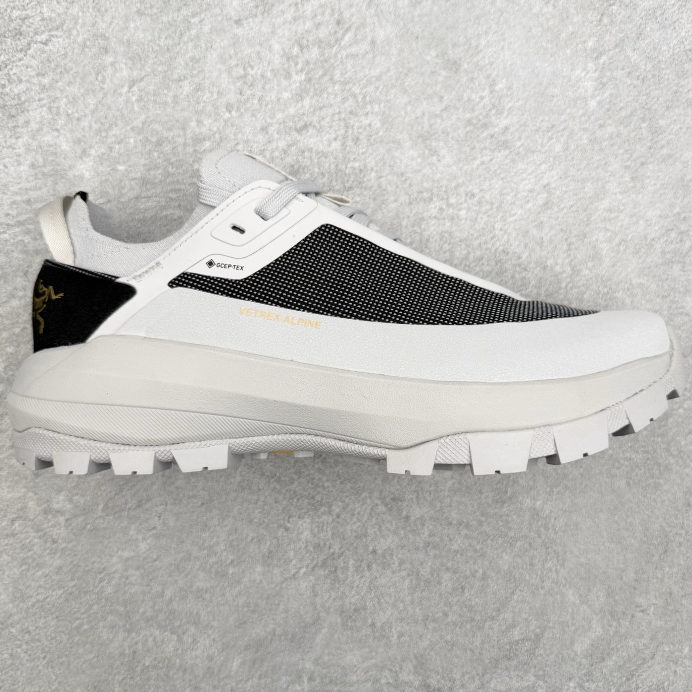 ＃GC莞产 Arcteryx Vertex Alpine GTX 始祖鸟阿尔卑斯山顶峰系列低帮越野徒步户