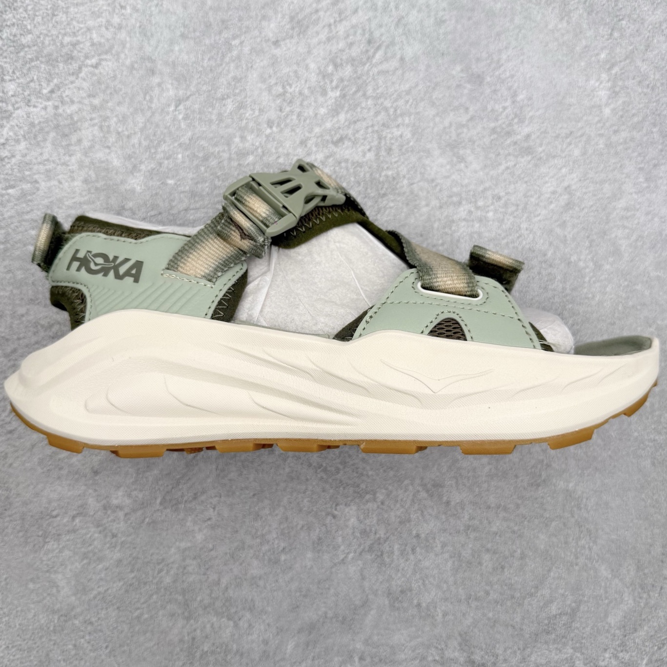 HOKA ONE ONE Infini Hike TC 舒适百搭沙滩凉鞋 HOKA ONE ONE是来自