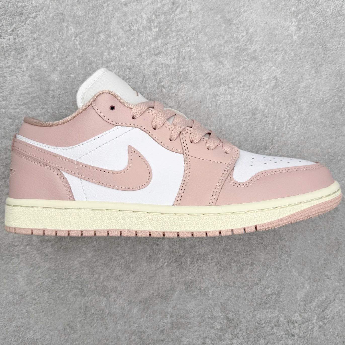 Air Jordan AJ1 Low 低帮 粉白 DC0774-162 终端优势供应 市面中低帮最具代表