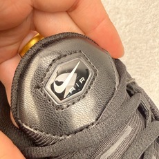#纯原 NK Air Max Plus TN 气垫复古慢跑鞋 全黑款 -050一、基础信息• 俗称:TN #纯原 NK Air Max Plus TN 气垫复古慢跑鞋 全黑款 -050一、基础信息• 俗称:TN