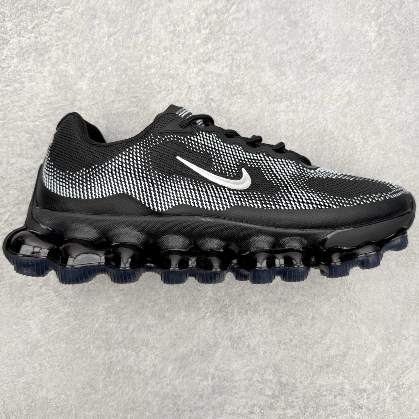 NK AIR LIQUID MAX 2026S 毒箭蛙新款气垫跑步鞋 Liquid Max 传承四十年 