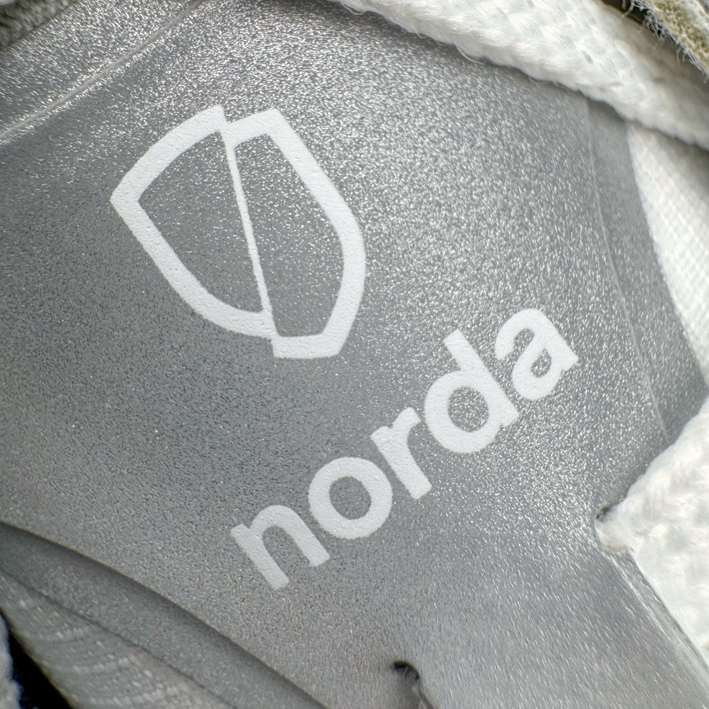 ＃SD纯原 NORDA 001 G+ 诺达轻便户外机能风运动舒适防滑耐磨低帮跑步鞋 鞋面主体后跟配色与包