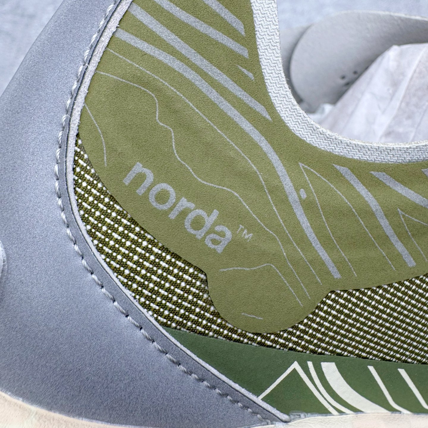 ＃SD纯原 NORDA 001 G+ 诺达轻便户外机能风运动舒适防滑耐磨低帮跑步鞋 鞋面主体后跟配色与包