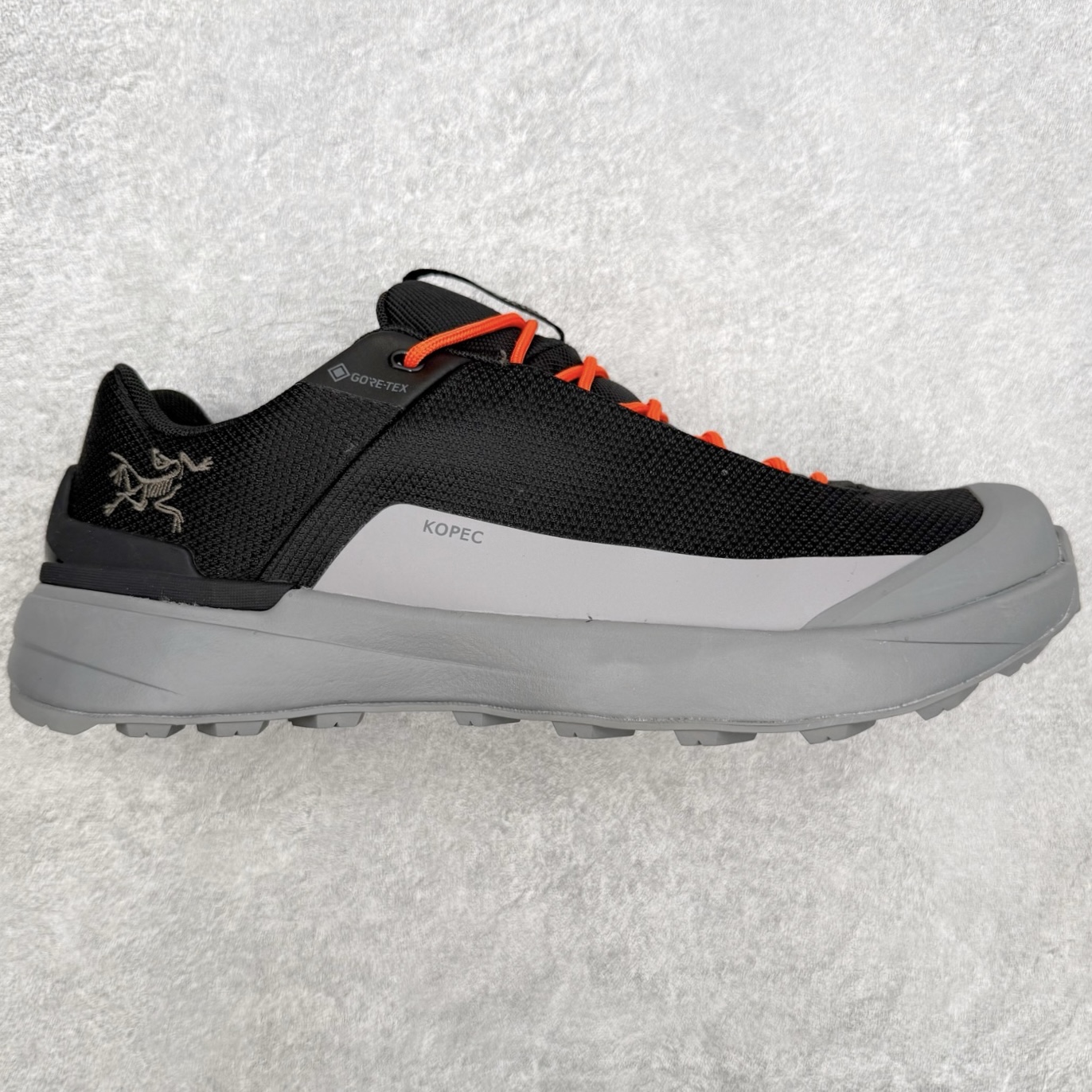 Arcteryx Kopec GTX 始祖鸟户外防水透气低帮徒步登山鞋 Arcteryx中文名始祖鸟，加