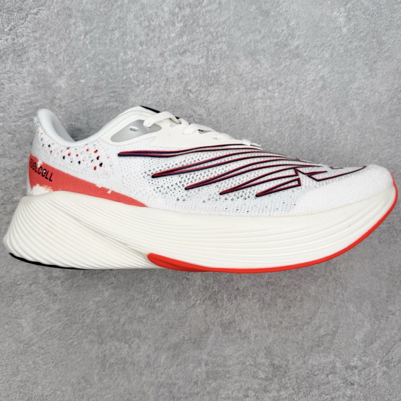 New Balance FuelCell RC Elite V2 新百伦NB系列超轻量化低帮休闲运动慢跑