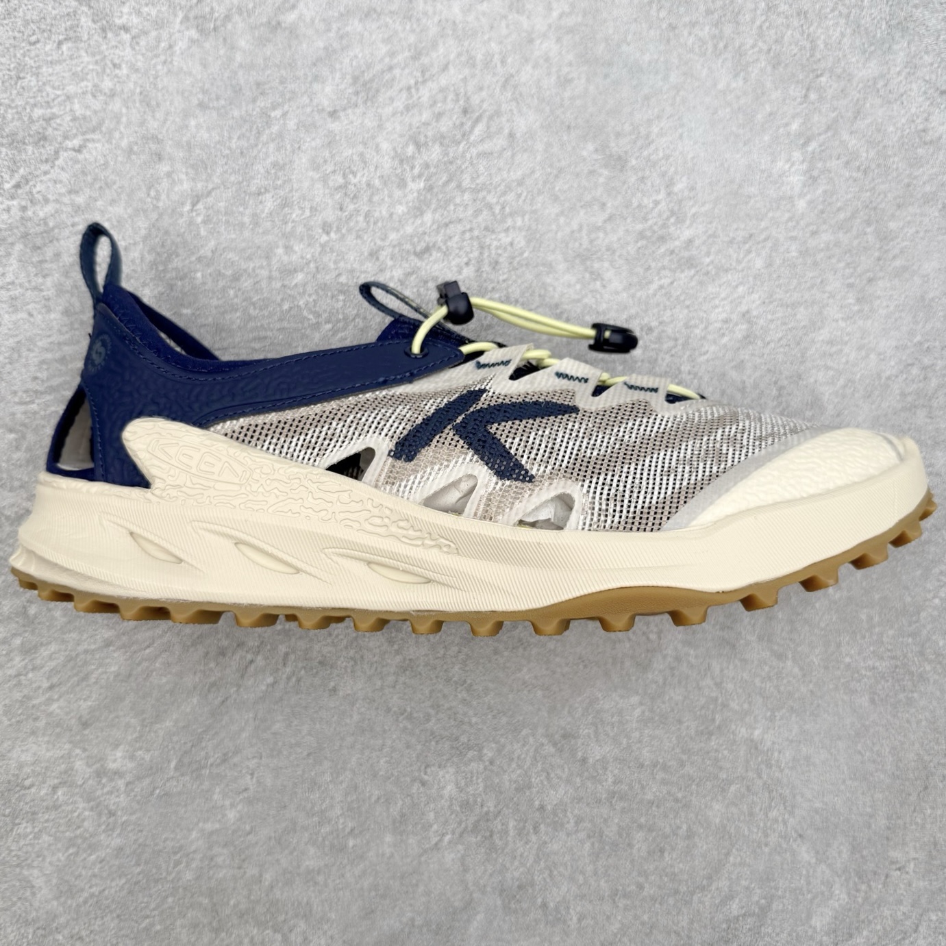 Keen Zionic 织物 ADV 舒适灵活稳定 低帮 登山鞋/徒步鞋 科恩 KEEN诞生于2003年