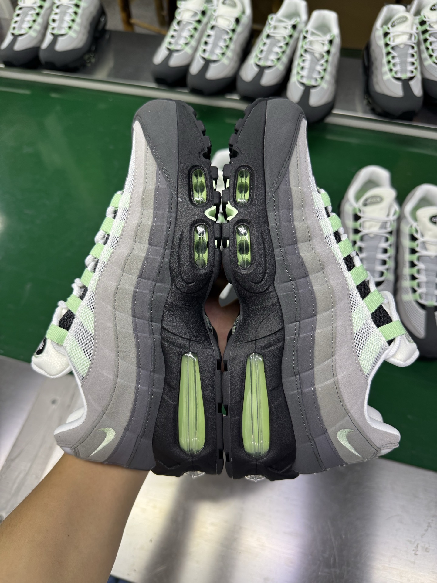 ＃SF外贸特供 NK Air Max 95 OG 舒适百搭耐磨低帮气垫休闲跑步鞋 男女同款 黑灰薄荷绿 