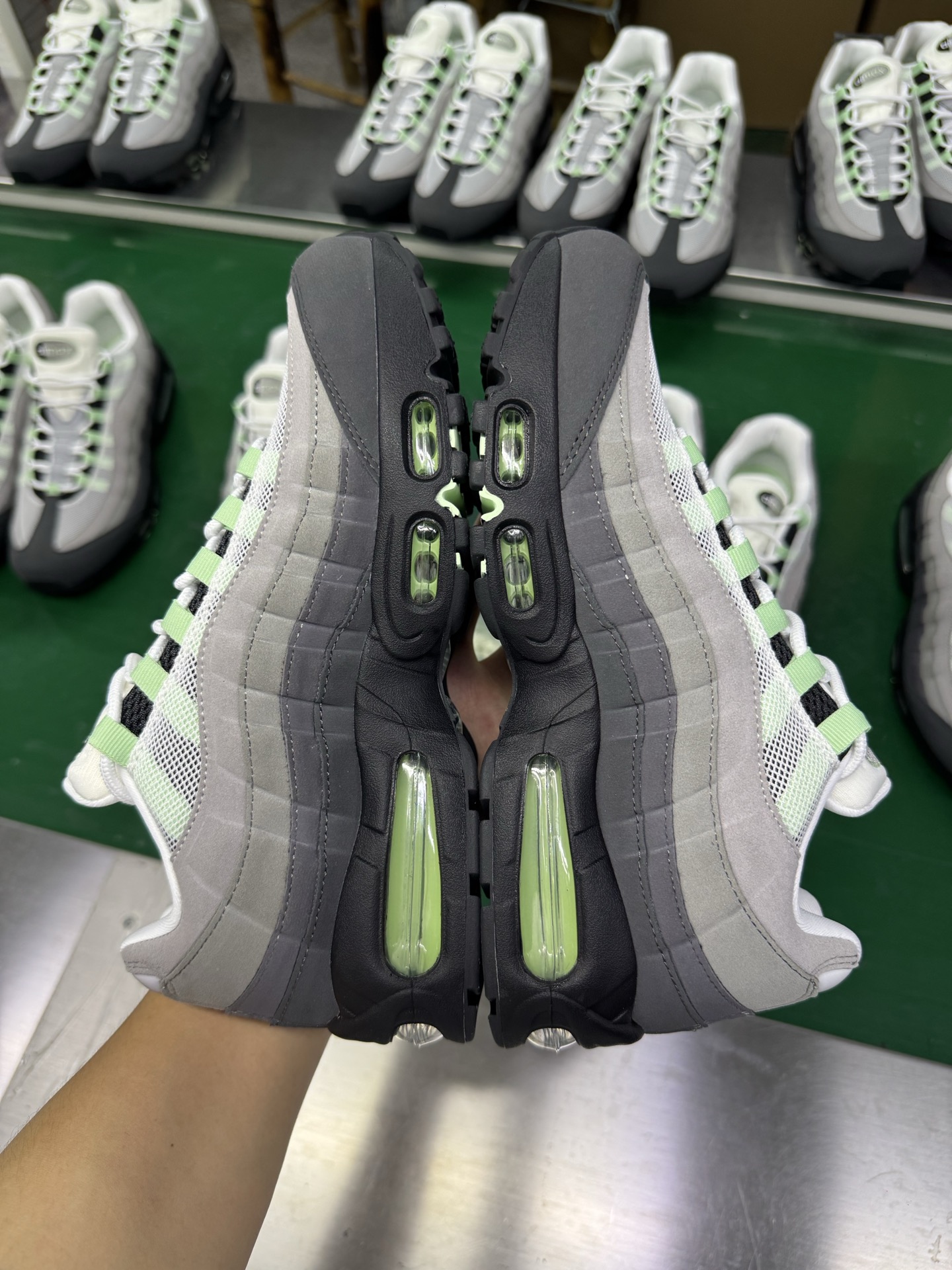 ＃SF外贸特供 NK Air Max 95 OG 舒适百搭耐磨低帮气垫休闲跑步鞋 男女同款 黑灰薄荷绿 