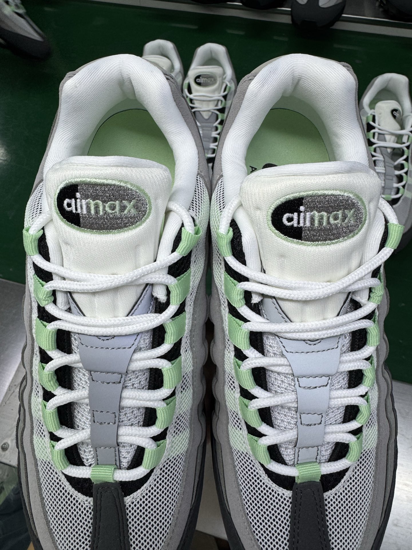 ＃SF外贸特供 NK Air Max 95 OG 舒适百搭耐磨低帮气垫休闲跑步鞋 男女同款 黑灰薄荷绿 