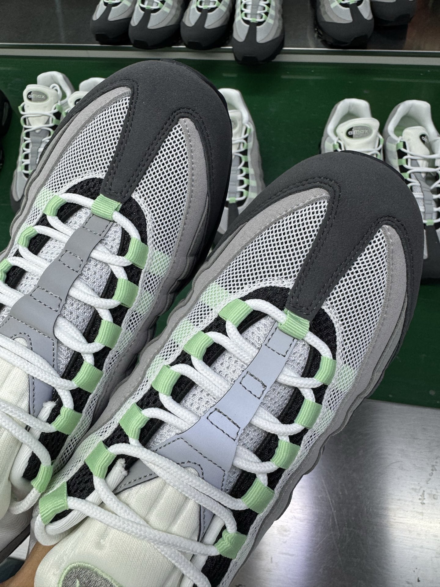 ＃SF外贸特供 NK Air Max 95 OG 舒适百搭耐磨低帮气垫休闲跑步鞋 男女同款 黑灰薄荷绿 