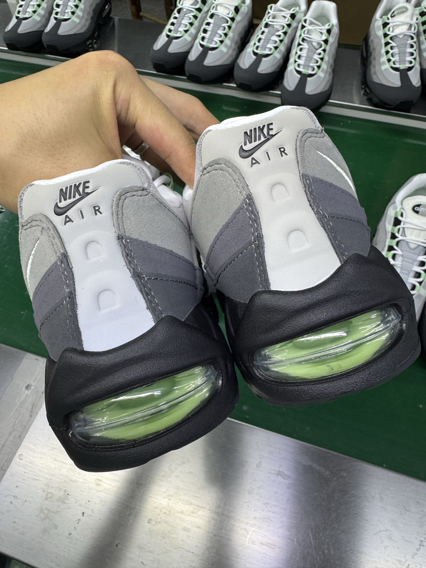 ＃SF外贸特供 NK Air Max 95 OG 舒适百搭耐磨低帮气垫休闲跑步鞋 男女同款 黑灰薄荷绿 
