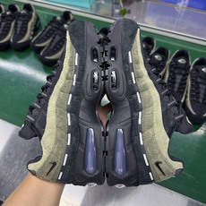 #SF外贸特供 UNDEFEATED x NK Air Max 95 SP纽约限定 联名黑绿 IB452 #SF外贸特供 UNDEFEATED x NK Air Max 95 SP纽约限定 联名黑绿 IB452