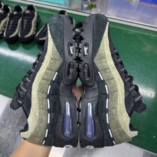 #SF外贸特供 UNDEFEATED x NK Air Max 95 SP纽约限定 联名黑绿 IB452 #SF外贸特供 UNDEFEATED x NK Air Max 95 SP纽约限定 联名黑绿 IB452