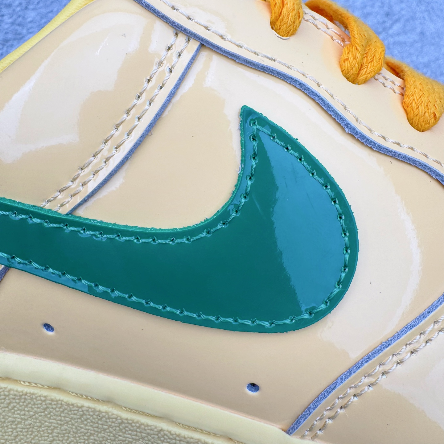 ＃SF外贸特供 NK AIR Force 1 Low 空军一号漆皮 黄玉 IO4489-700 独家全新