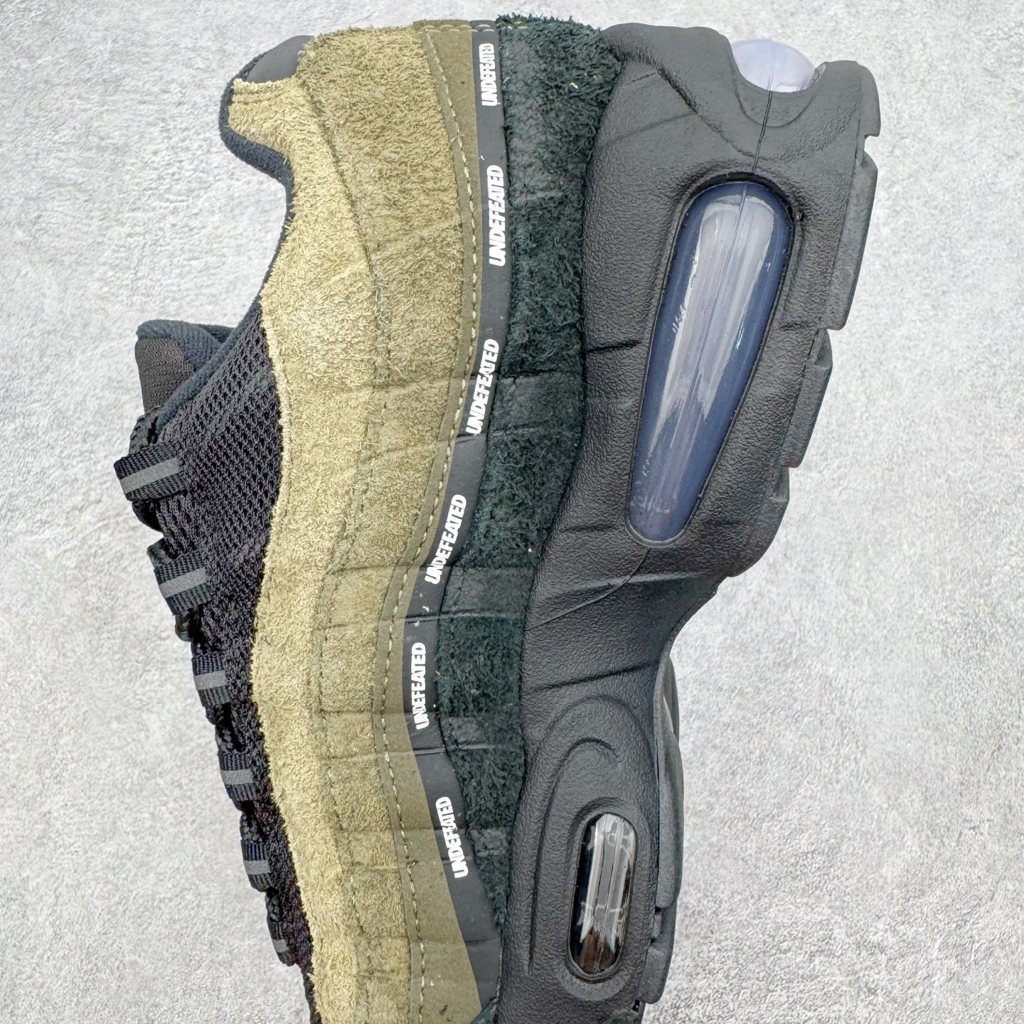 #SF外贸特供 UNDEFEATED x NK Air Max 95 SP纽约限定 联名黑绿 IB452 #SF外贸特供 UNDEFEATED x NK Air Max 95 SP纽约限定 联名黑绿 IB452