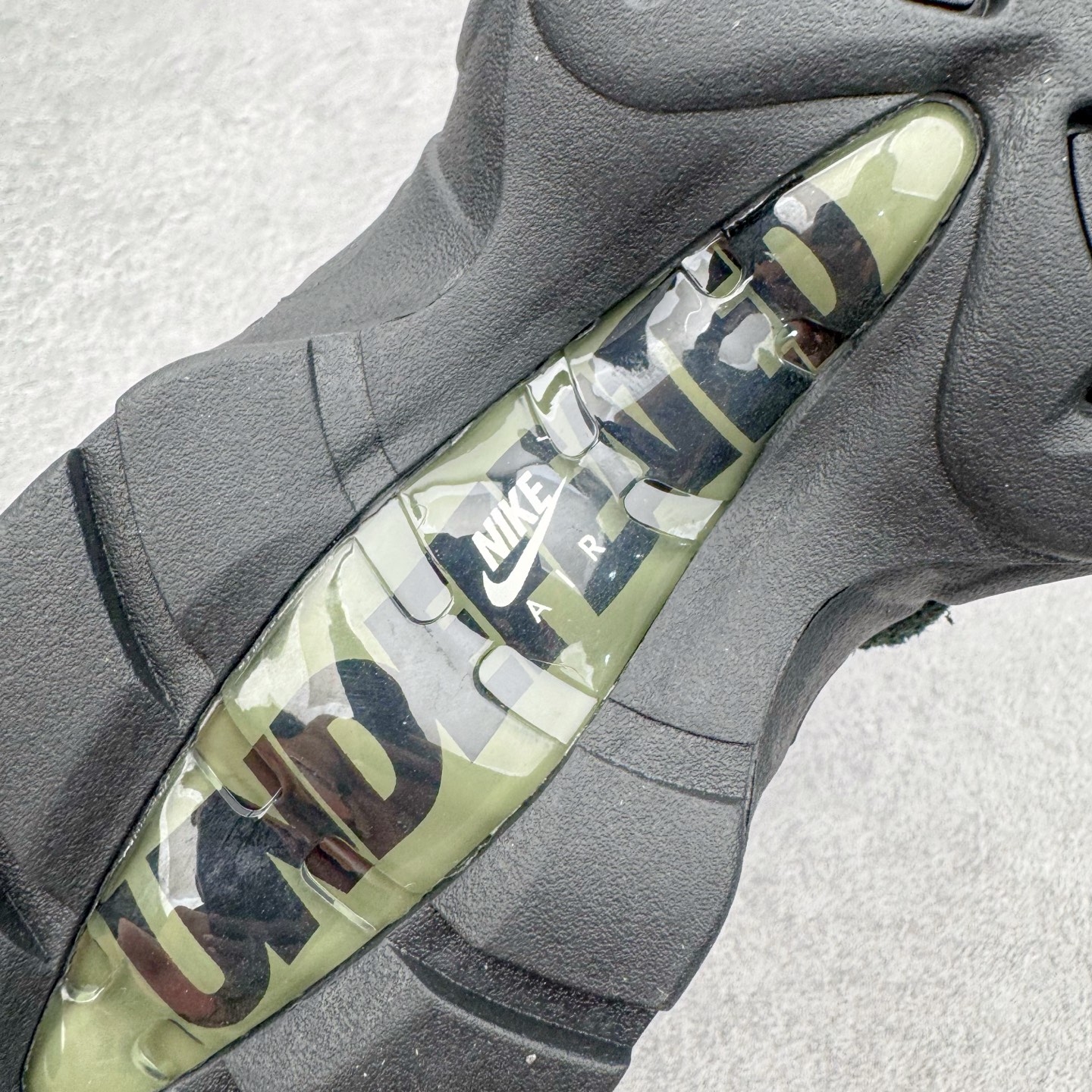 #SF外贸特供 UNDEFEATED x NK Air Max 95 SP纽约限定 联名黑绿 IB452 #SF外贸特供 UNDEFEATED x NK Air Max 95 SP纽约限定 联名黑绿 IB452