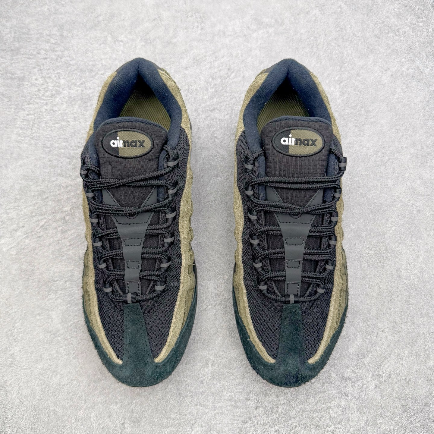 #SF外贸特供 UNDEFEATED x NK Air Max 95 SP纽约限定 联名黑绿 IB452 #SF外贸特供 UNDEFEATED x NK Air Max 95 SP纽约限定 联名黑绿 IB452