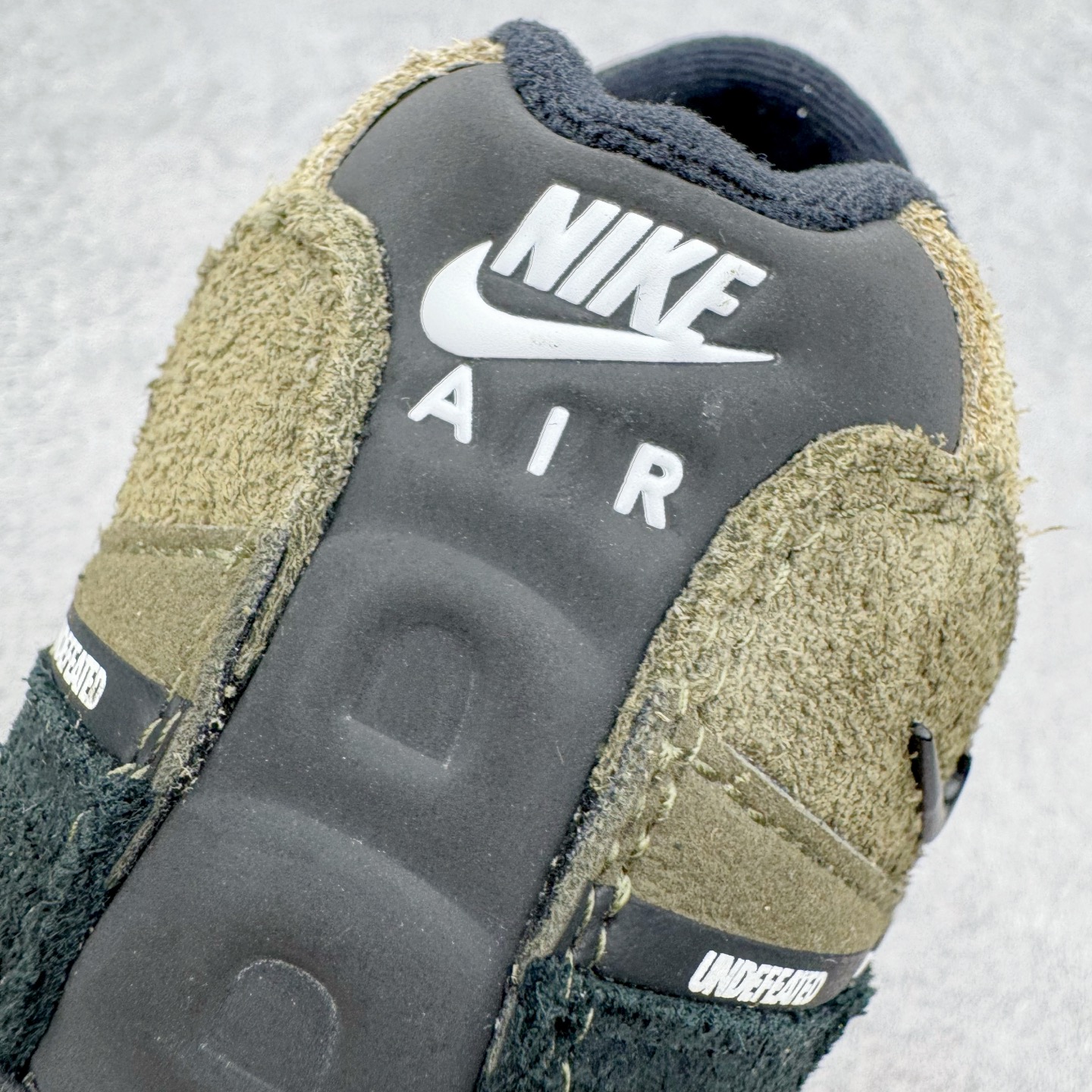#SF外贸特供 UNDEFEATED x NK Air Max 95 SP纽约限定 联名黑绿 IB452 #SF外贸特供 UNDEFEATED x NK Air Max 95 SP纽约限定 联名黑绿 IB452