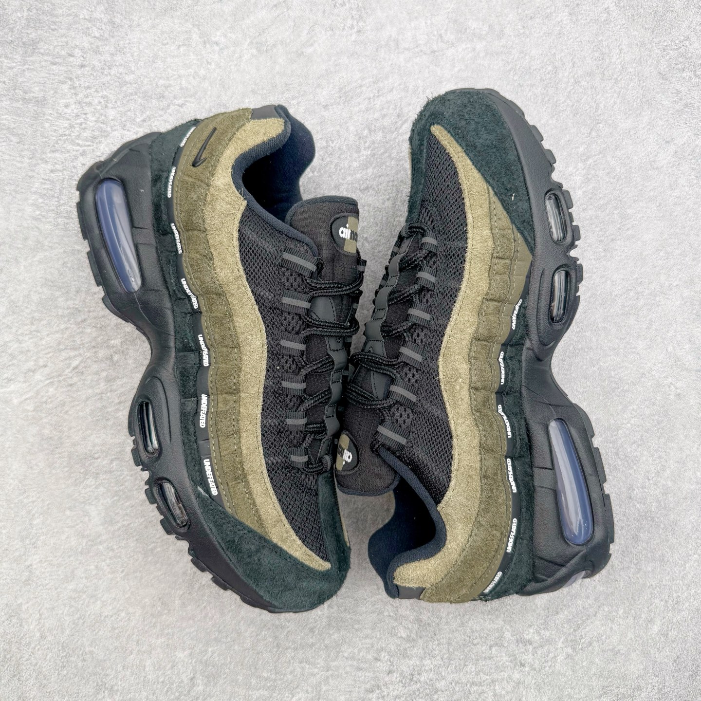#SF外贸特供 UNDEFEATED x NK Air Max 95 SP纽约限定 联名黑绿 IB452 #SF外贸特供 UNDEFEATED x NK Air Max 95 SP纽约限定 联名黑绿 IB452