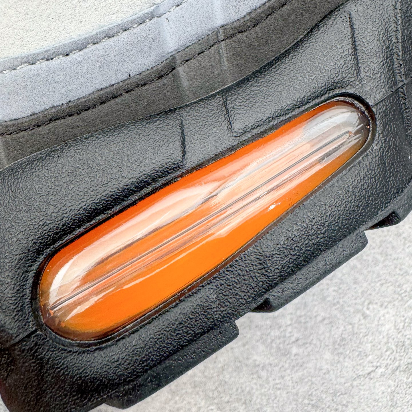 #SF外贸特供 NK Air Max 95 OG 舒适百搭耐磨低帮气垫休闲跑步鞋 男女同款 灰黑橙 HM #SF外贸特供 NK Air Max 95 OG 舒适百搭耐磨低帮气垫休闲跑步鞋 男女同款 灰黑橙 HM