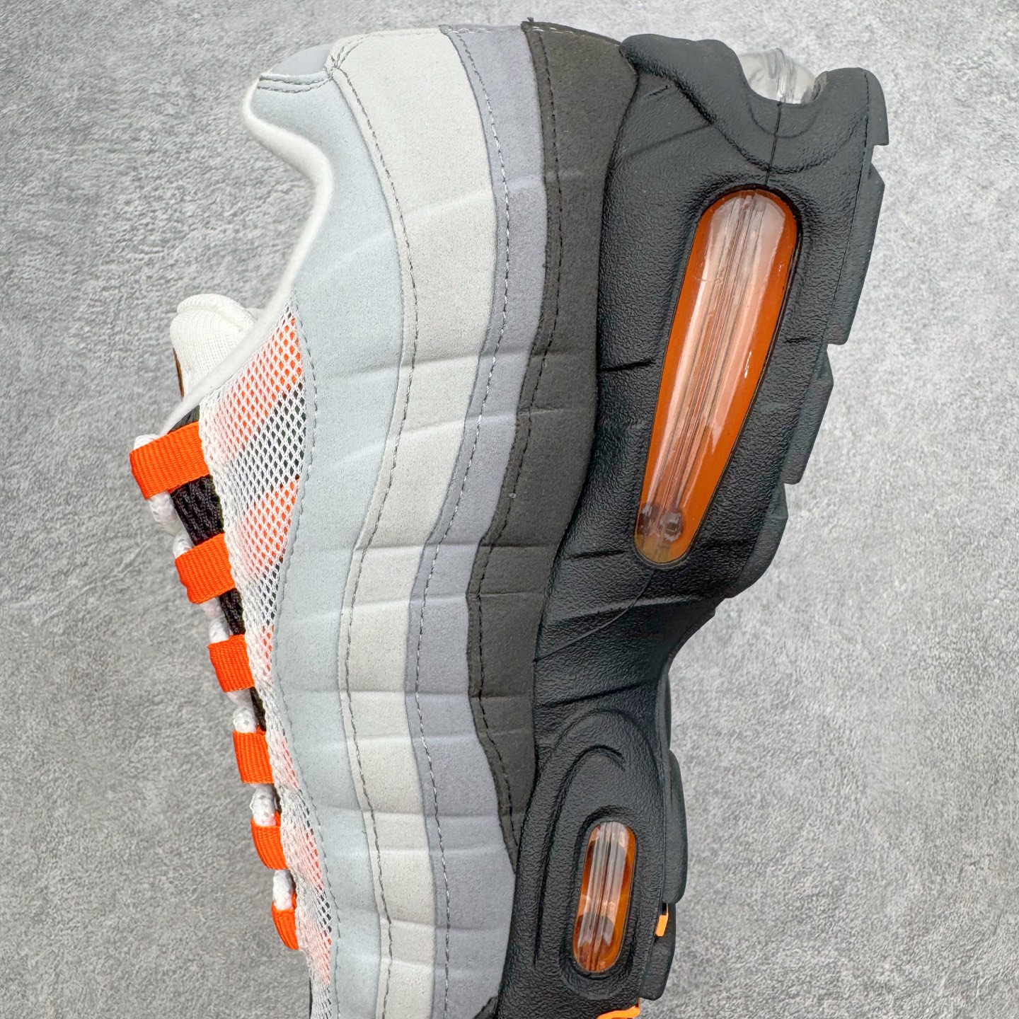 #SF外贸特供 NK Air Max 95 OG 舒适百搭耐磨低帮气垫休闲跑步鞋 男女同款 灰黑橙 HM #SF外贸特供 NK Air Max 95 OG 舒适百搭耐磨低帮气垫休闲跑步鞋 男女同款 灰黑橙 HM