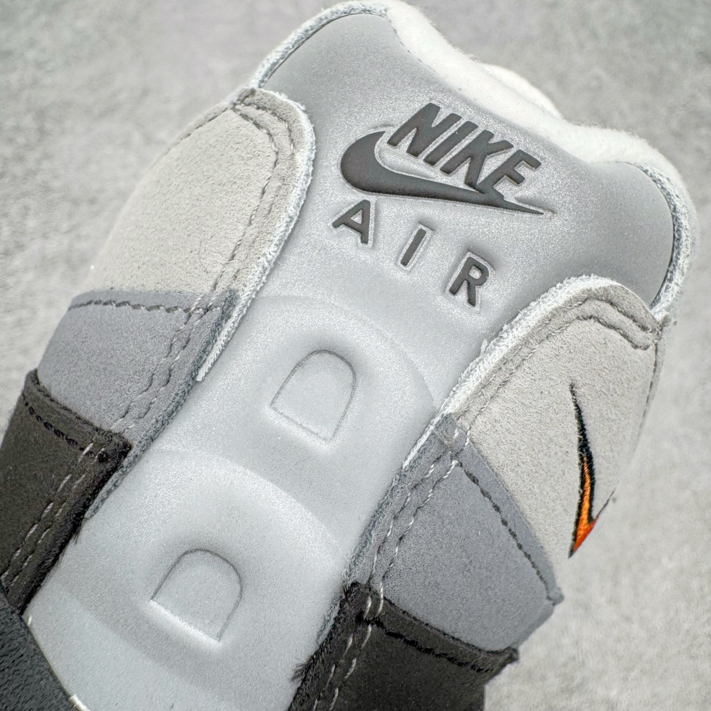 #SF外贸特供 NK Air Max 95 OG 舒适百搭耐磨低帮气垫休闲跑步鞋 男女同款 灰黑橙 HM #SF外贸特供 NK Air Max 95 OG 舒适百搭耐磨低帮气垫休闲跑步鞋 男女同款 灰黑橙 HM