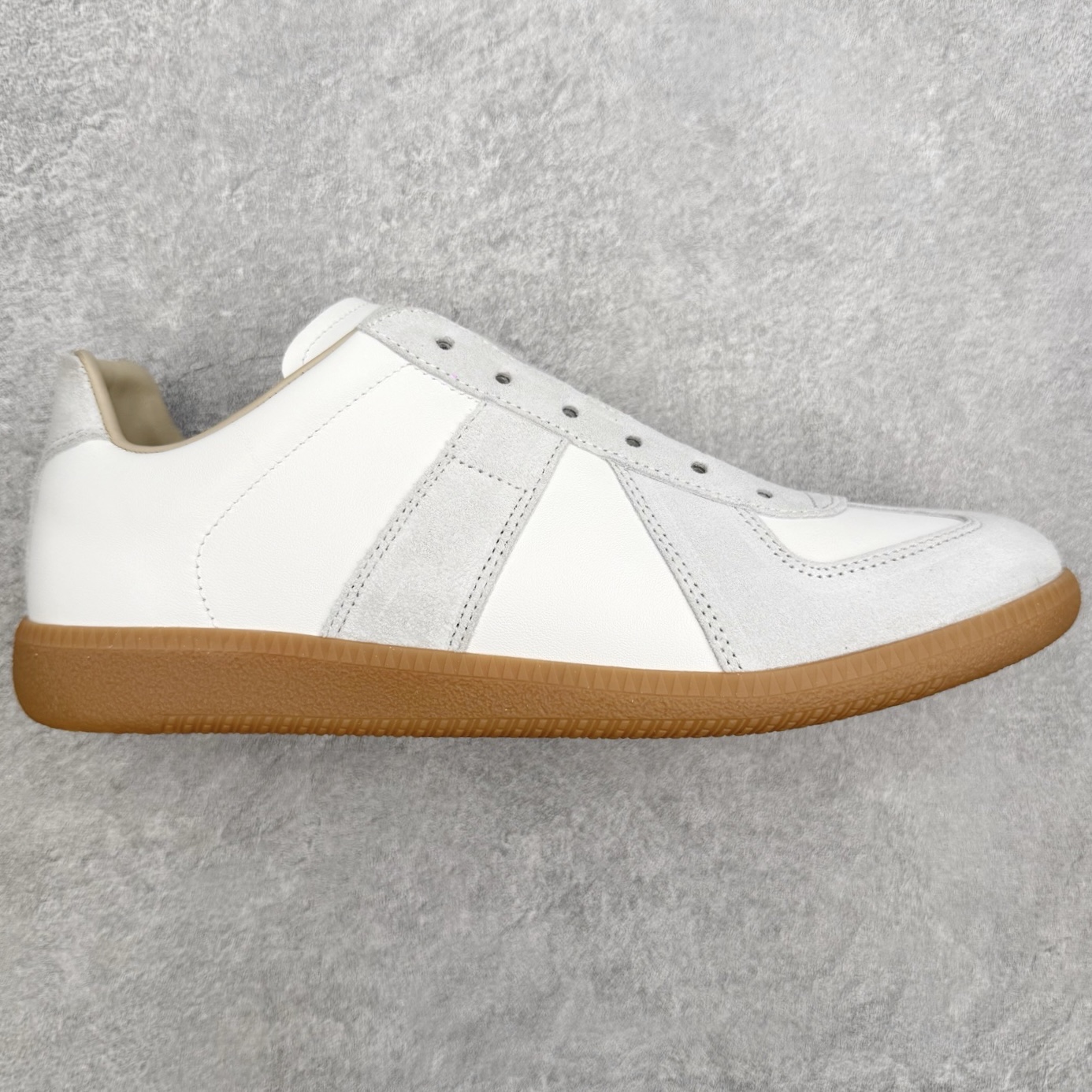＃纯原 Maison Margiela Calfskin Replica 马吉拉复古低帮时尚德训鞋 上万