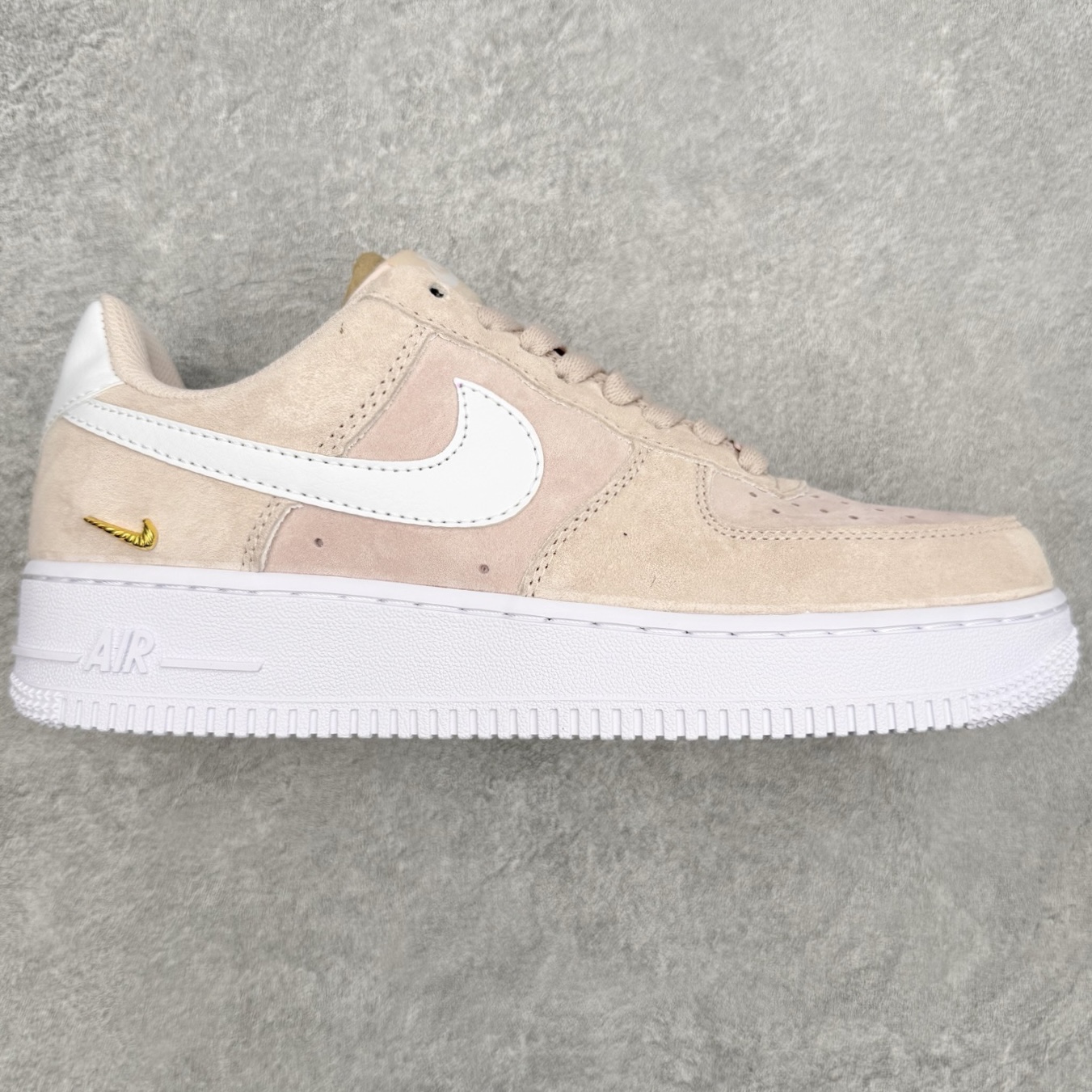 NK Air Force 1´07 Low 空军一号低帮百搭休闲运动板鞋 2022全新楦头鞋型 鱼鳞大底