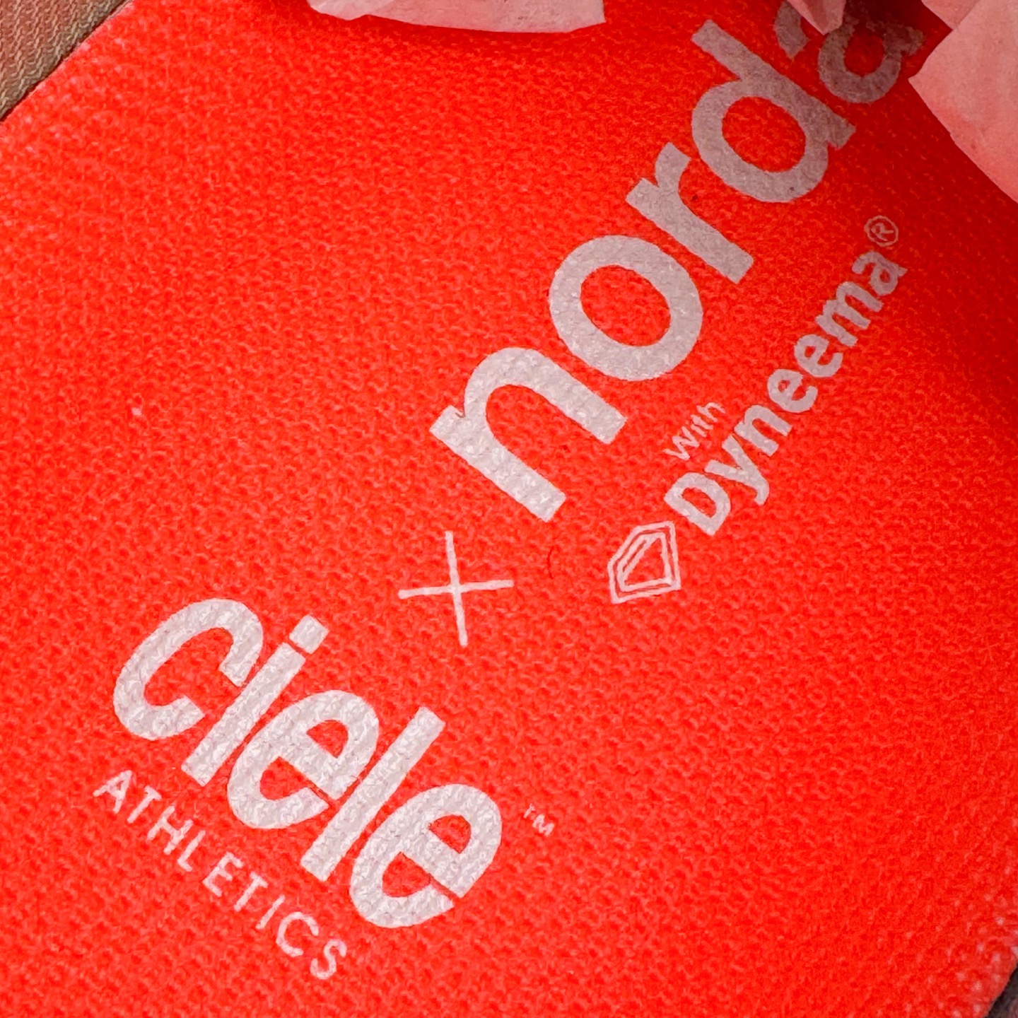 ＃SD纯原 NORDA 001 G+ 诺达轻便户外机能风运动舒适防滑耐磨低帮跑步鞋 鞋面主体后跟配色与包