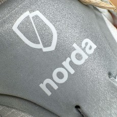 #SD纯原 NORDA 001 G+ 诺达轻便户外机能风运动舒适防滑耐磨低帮跑步鞋 鞋面主体后跟配色与包 #SD纯原 NORDA 001 G+ 诺达轻便户外机能风运动舒适防滑耐磨低帮跑步鞋 鞋面主体后跟配色与包